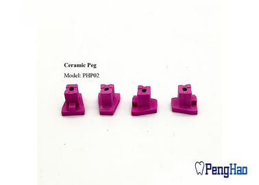 Pioli ceramici di infornamento di colore rosa, denti aguzzi di forma del foro singoli che bruciano scaffale